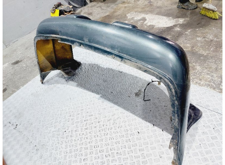 Бампер задний к Plymouth Breeze, 2000г.