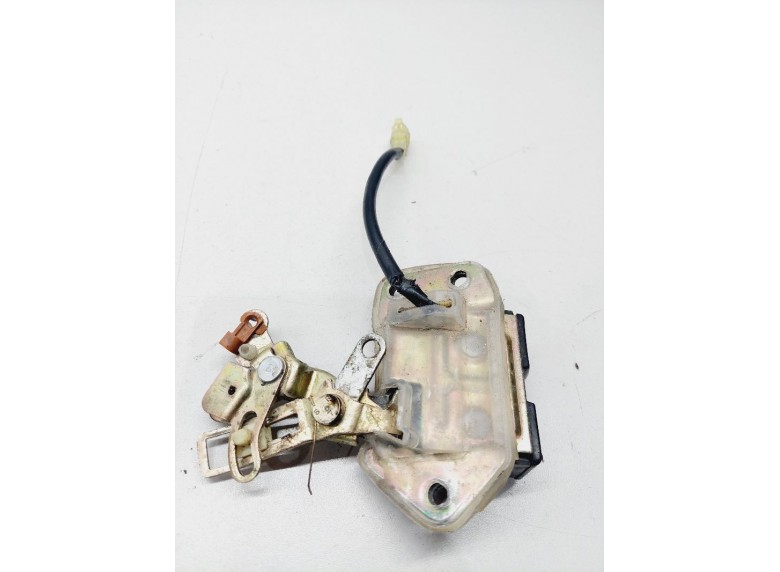 Замок багажника к Замок багажника к Suzuki Baleno undefined г. Baleno