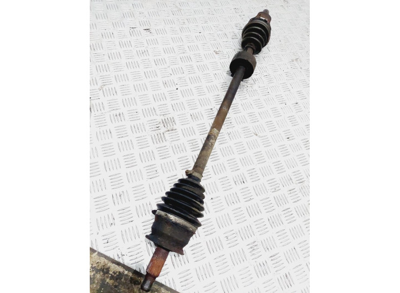 Полуось передняя правая (приводной вал, ШРУС) к Plymouth Breeze, 2000г.