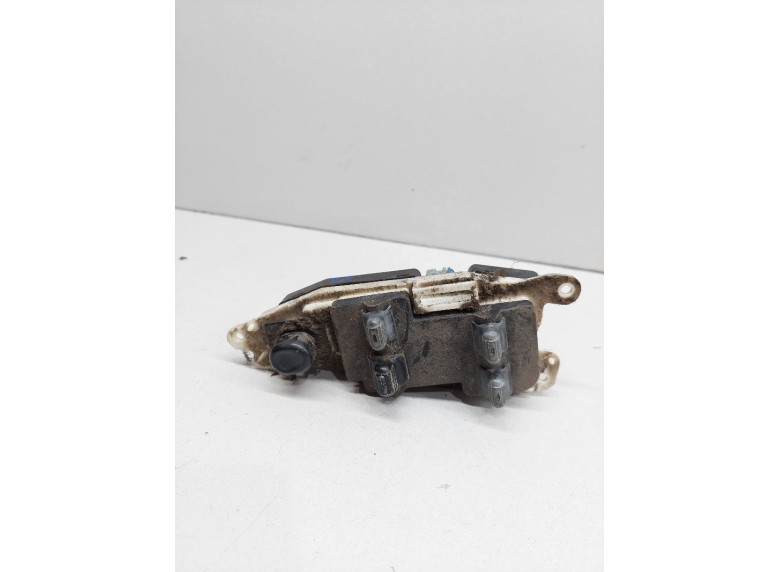 Блок управления стеклоподъемниками к Plymouth Breeze, 2000г.