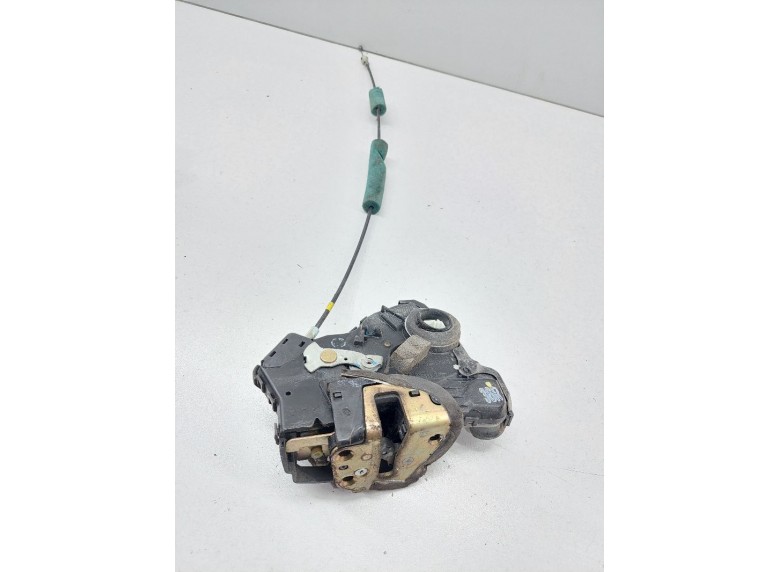 Замок двери передней правой к Замок двери передней правой к Toyota Camry undefined г. Camry