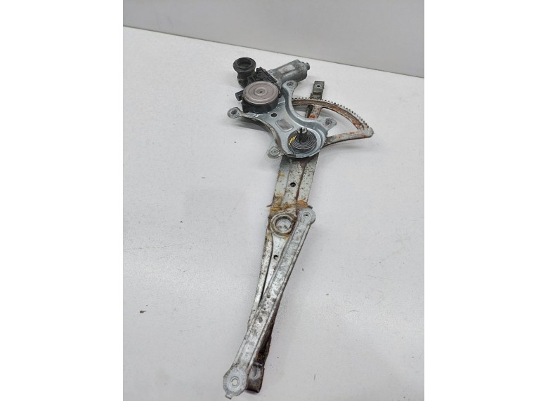 Стеклоподъемник электрический передний правый к Toyota Camry