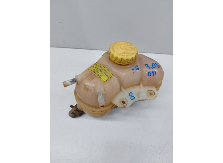 Бачок расширительный к Hyundai XG, 2002г.