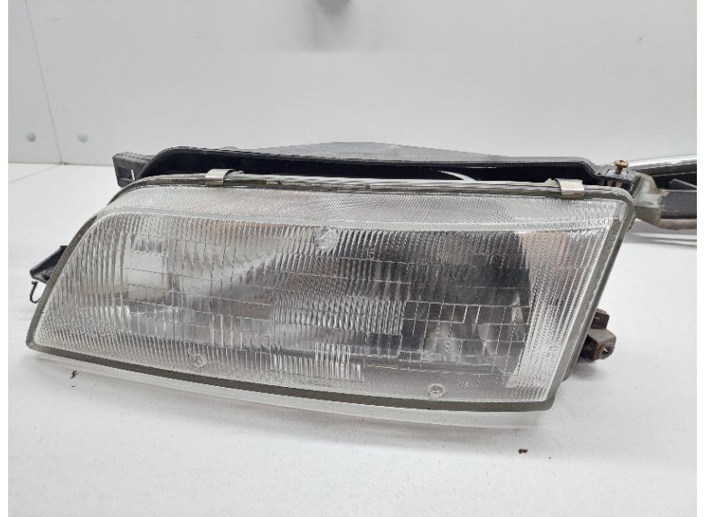 Фара левая к Nissan Maxima