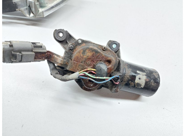 Моторчик передних стеклоочистителей (дворников) к Nissan Maxima