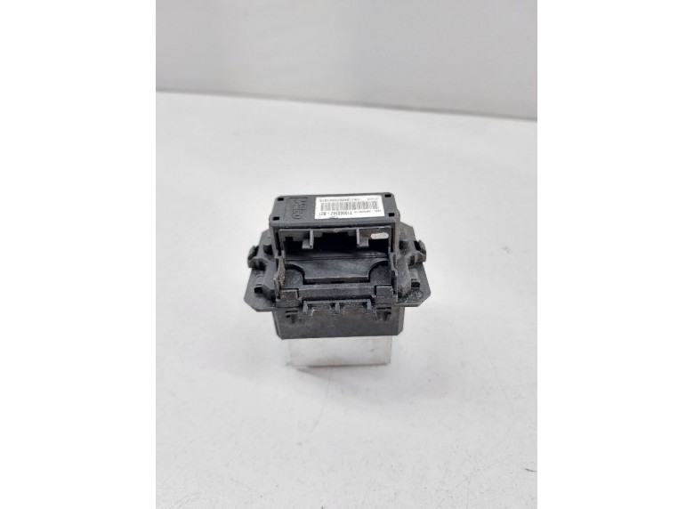 Сопротивление печки к Peugeot 308