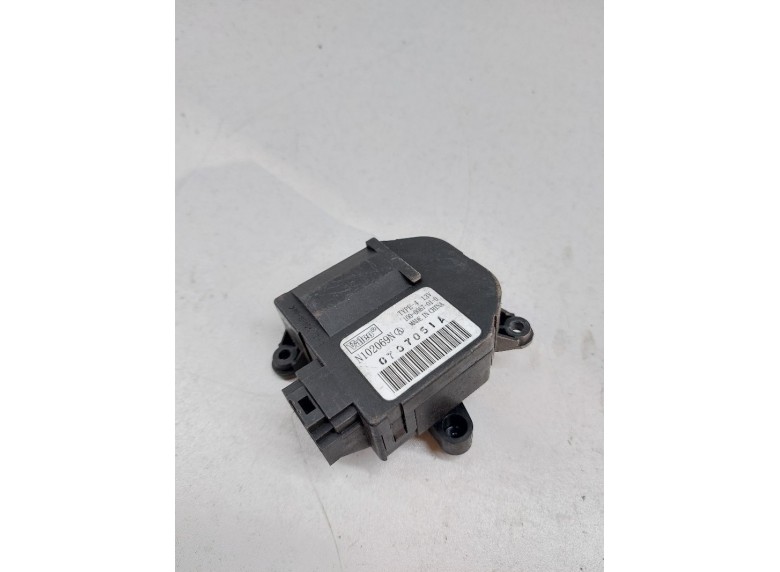 Моторчик заслонки печки к Peugeot 207