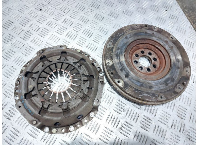 Комплект сцепления к Nissan Primera