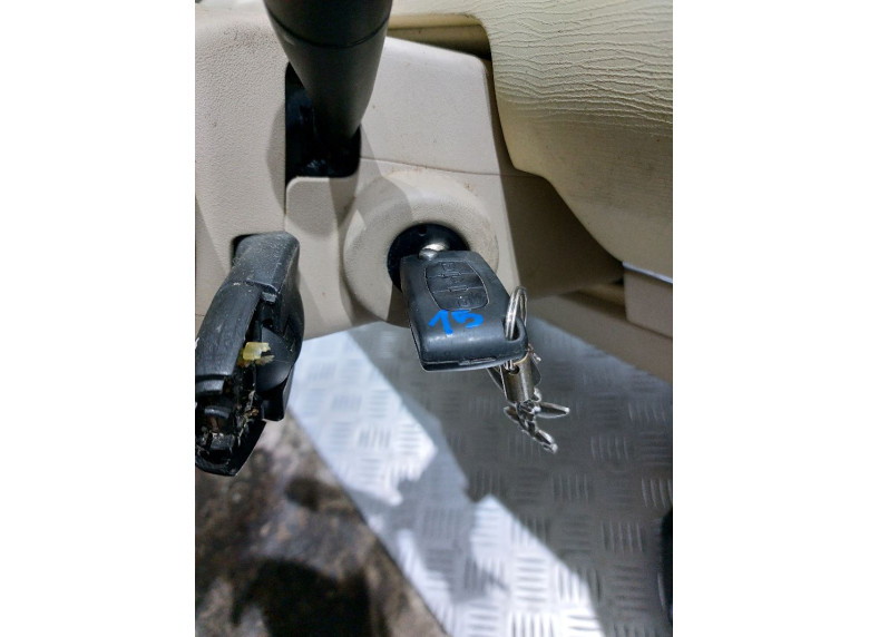 Замок зажигания к Citroen C6, 2008г.