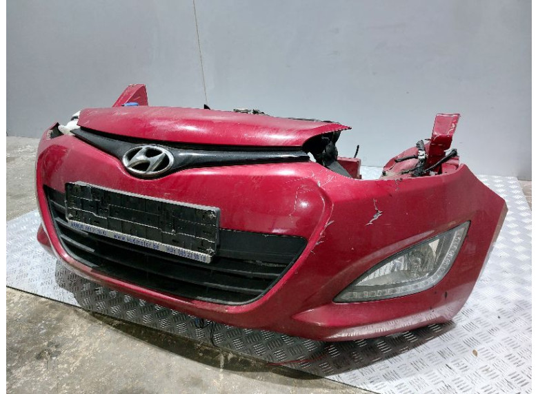 Бампер передний к Hyundai i20, 2012г.