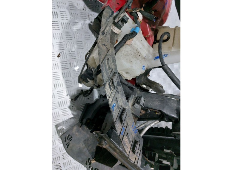 Кронштейн крепления бампера переднего к Hyundai i20