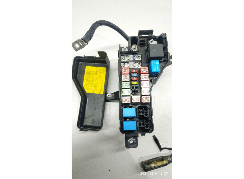 Блок предохранителей к Hyundai i10, 2007г.