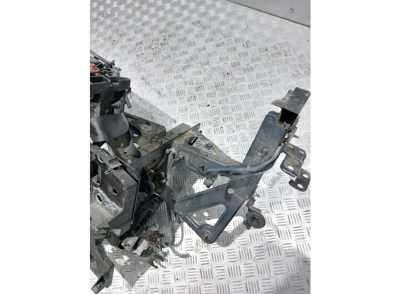 Лонжерон левый к Renault Scenic, 2011г.