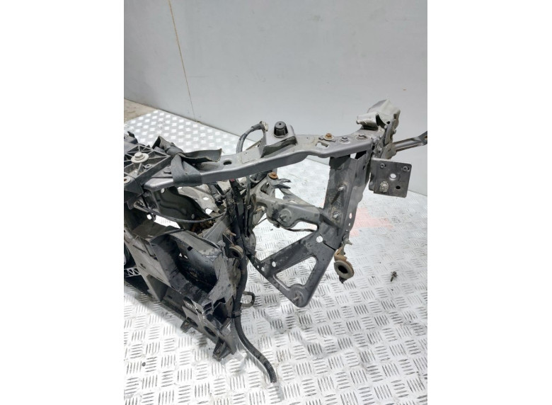 Лонжерон левый к Renault Megane, 2010г.