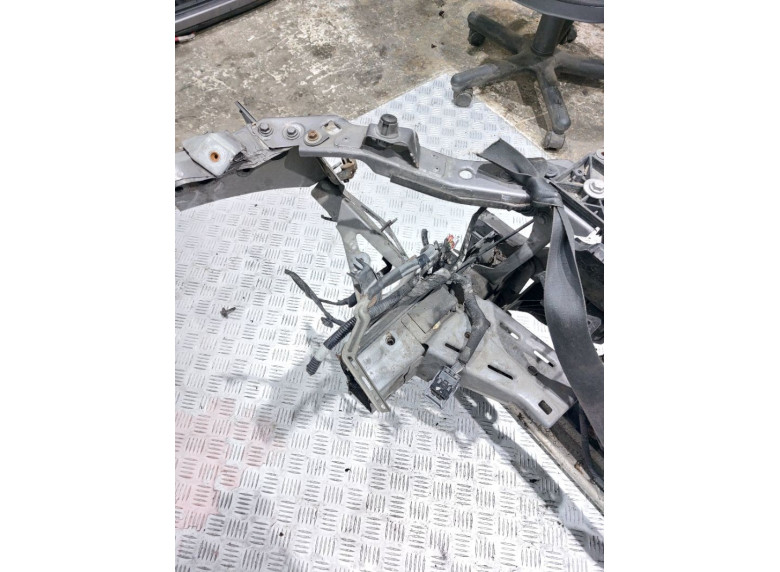 Лонжерон левый к Renault Megane, 2010г.