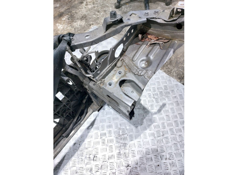 Лонжерон правый к Renault Megane, 2010г.