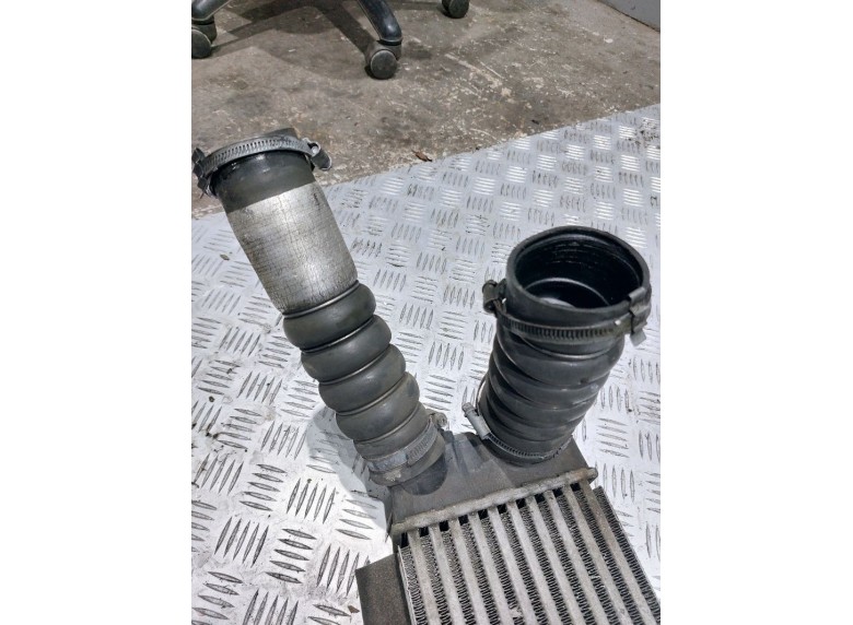 Патрубок интеркулера к Ford Fiesta