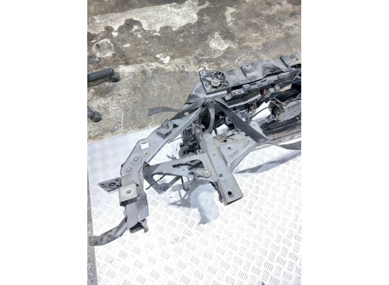 Лонжерон левый к Renault Megane, 2011г.