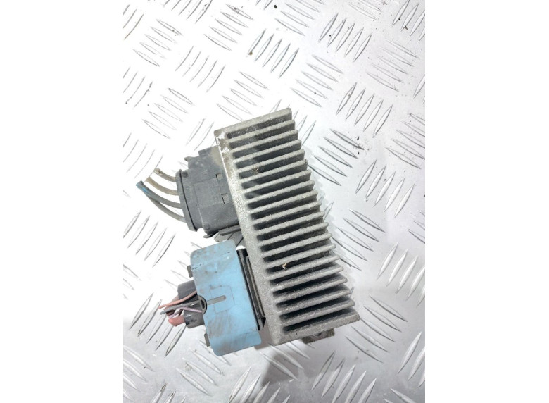 Реле накала свечей к Renault Megane, 2011г.