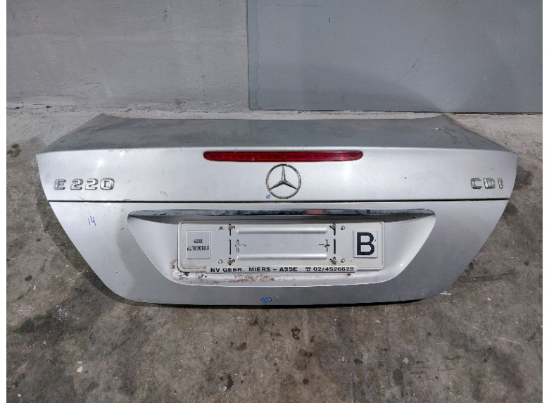 Бленда к Mercedes E W211, 2003г.