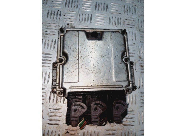 Блок управления двигателем к Renault Master