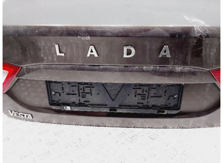 Накладка подсветки номера к Lada Vesta, 2018г.