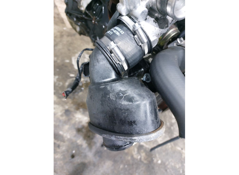 Патрубок турбины к Mercedes C W202, 1998г.