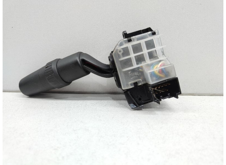 Переключатель дворников к Mazda 3, 2006г.