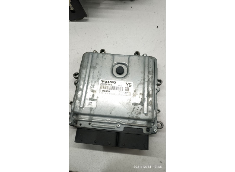 Блок управления двигателем к Volvo S60, 2011г.