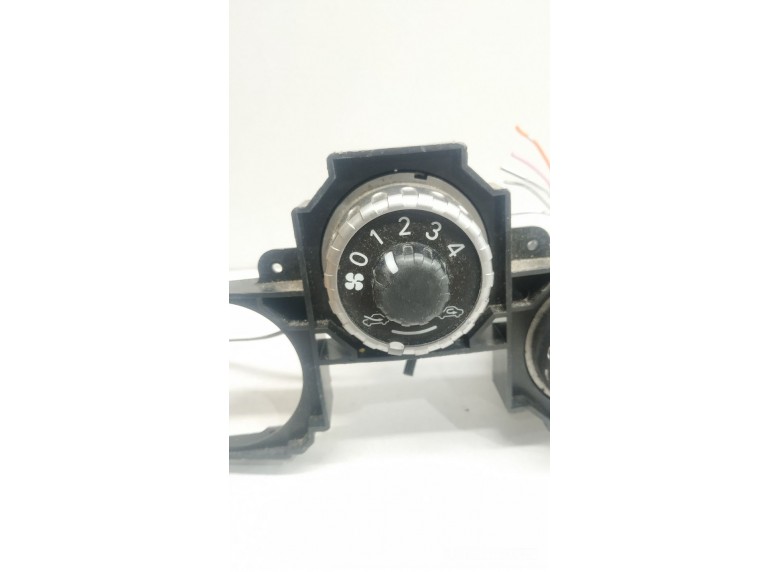 Блок управления печки/климат-контроля к Toyota Yaris