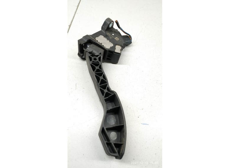 Педаль газа к Toyota Avensis