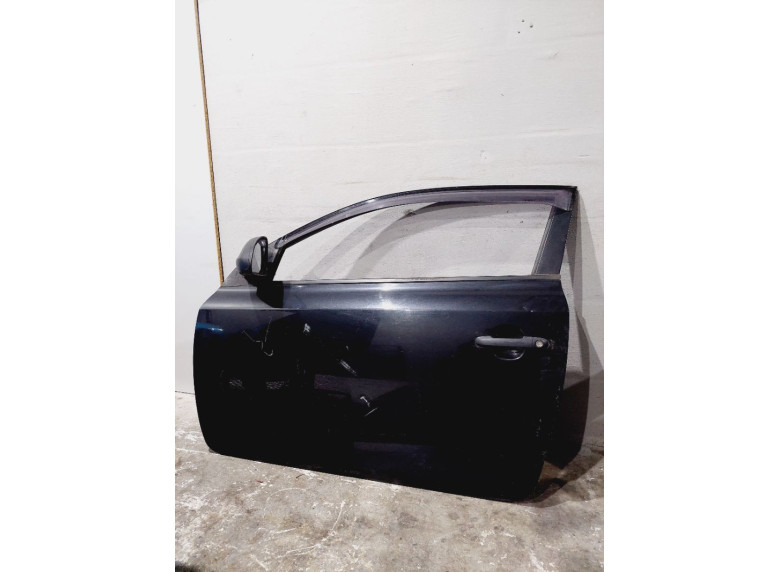 Дверь передняя левая к Kia Ceed, 2007г.