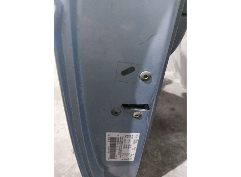 Замок двери передней левой к Chrysler Voyager