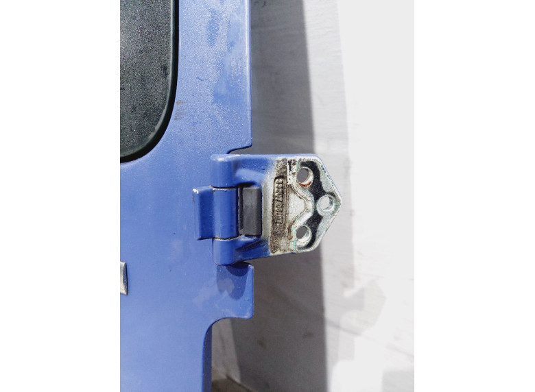 Петля двери задней правой к Volkswagen Caddy, 2007г.