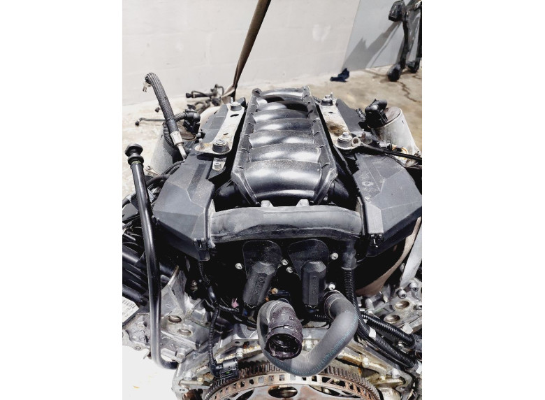 Коллектор впускной к BMW 7 E65/E66, 2007г.