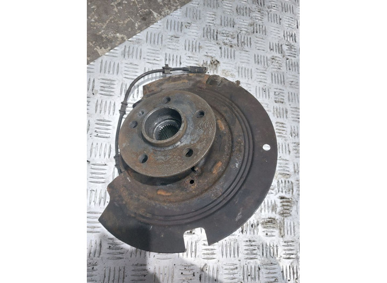 Ступица задняя правая к Mercedes ML W163, 2002г.