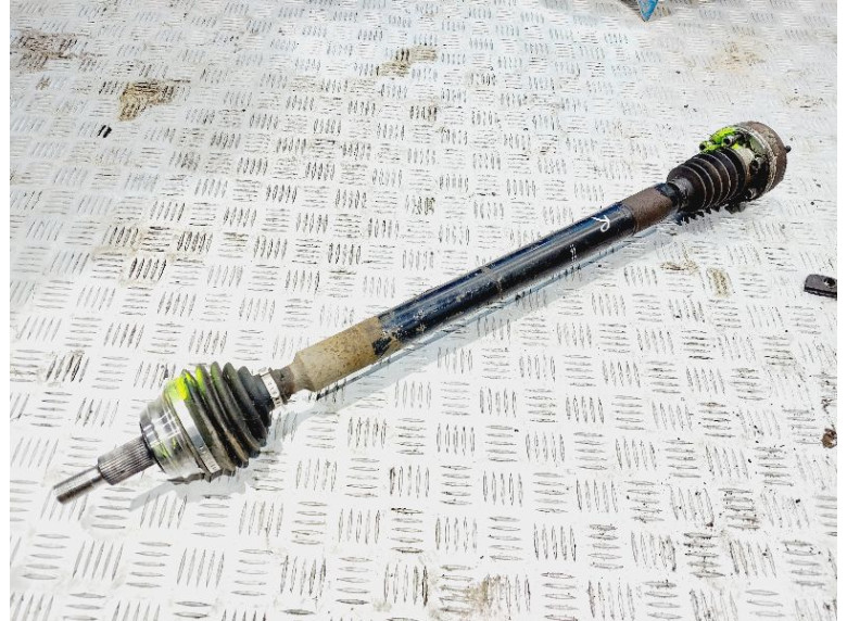 Полуось передняя правая (приводной вал, ШРУС) к Skoda Octavia