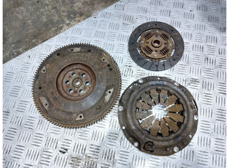 Комплект сцепления к Mazda Demio