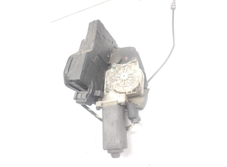 Замок двери задней левой к BMW 7 E65/E66, 2007г.