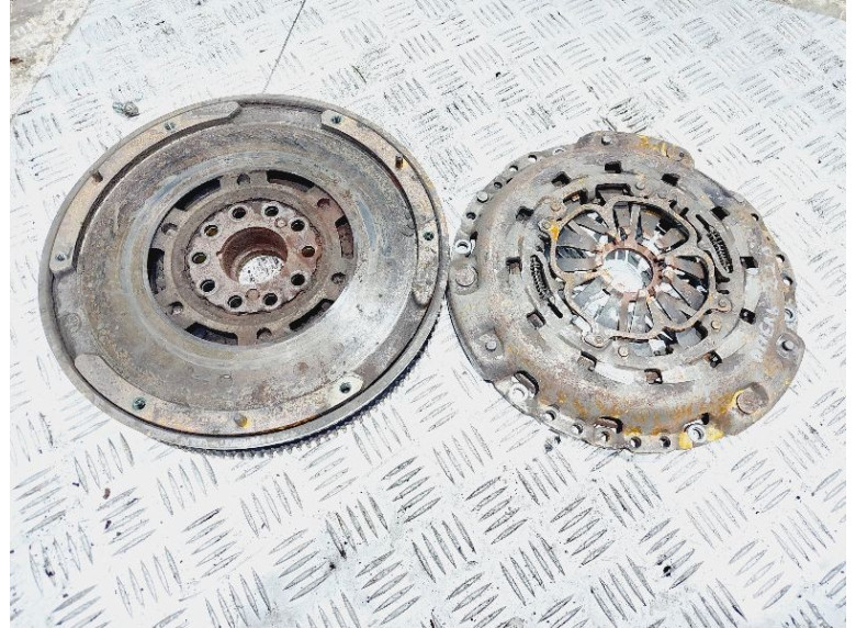 Комплект сцепления к Opel Signum, 2004г.