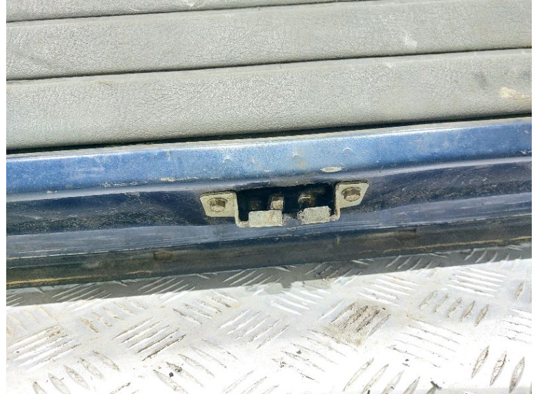 Замок багажника к Kia Sportage, 1998г.