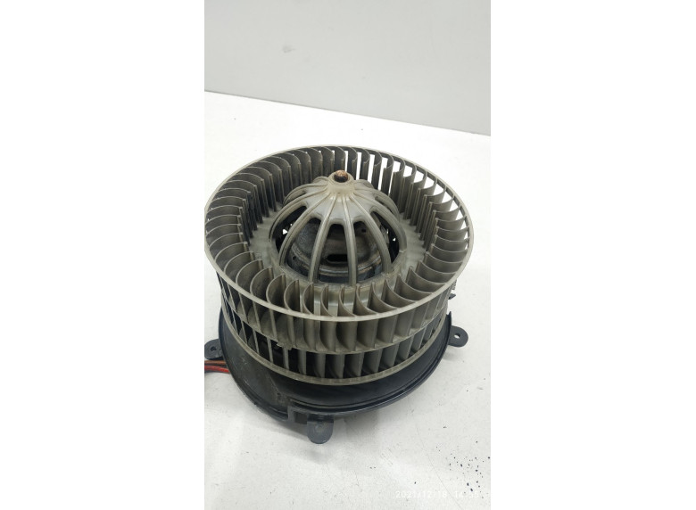 Моторчик печки к Моторчик печки к BMW 7E65/E66 undefined г. 7 E65/E66