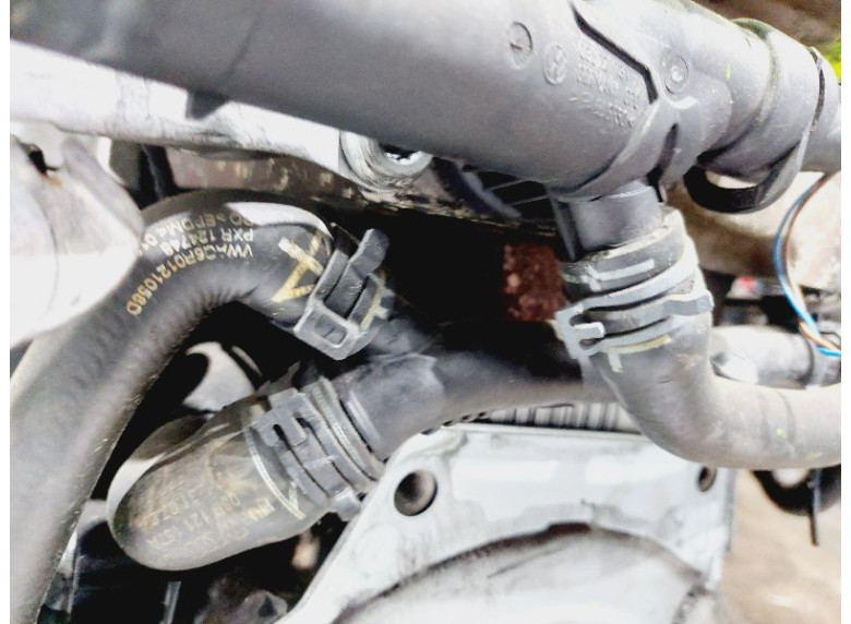 Трубка охлаждающей жидкости пластиковая к Volkswagen Polo, 2010г.