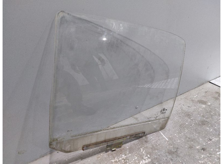 Стекло двери задней левой к Geely CK
