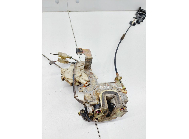 Замок двери передней правой к Geely CK