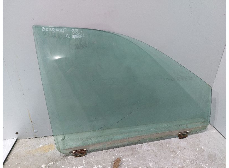 Стекло двери передней правой к Chrysler Voyager