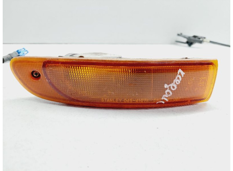 Поворотник правый к Mazda Xedos 9, 1994г.