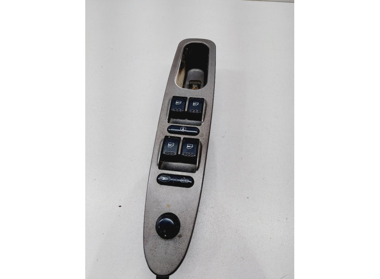 Блок управления стеклоподъемниками к Chery Tiggo