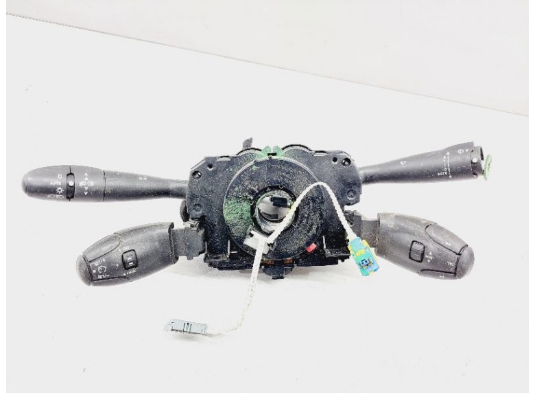 Переключатель подрулевой (стрекоза) к Peugeot 308