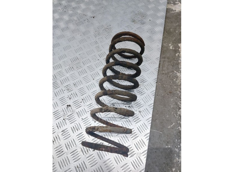Пружина передняя к Land-Rover Discovery